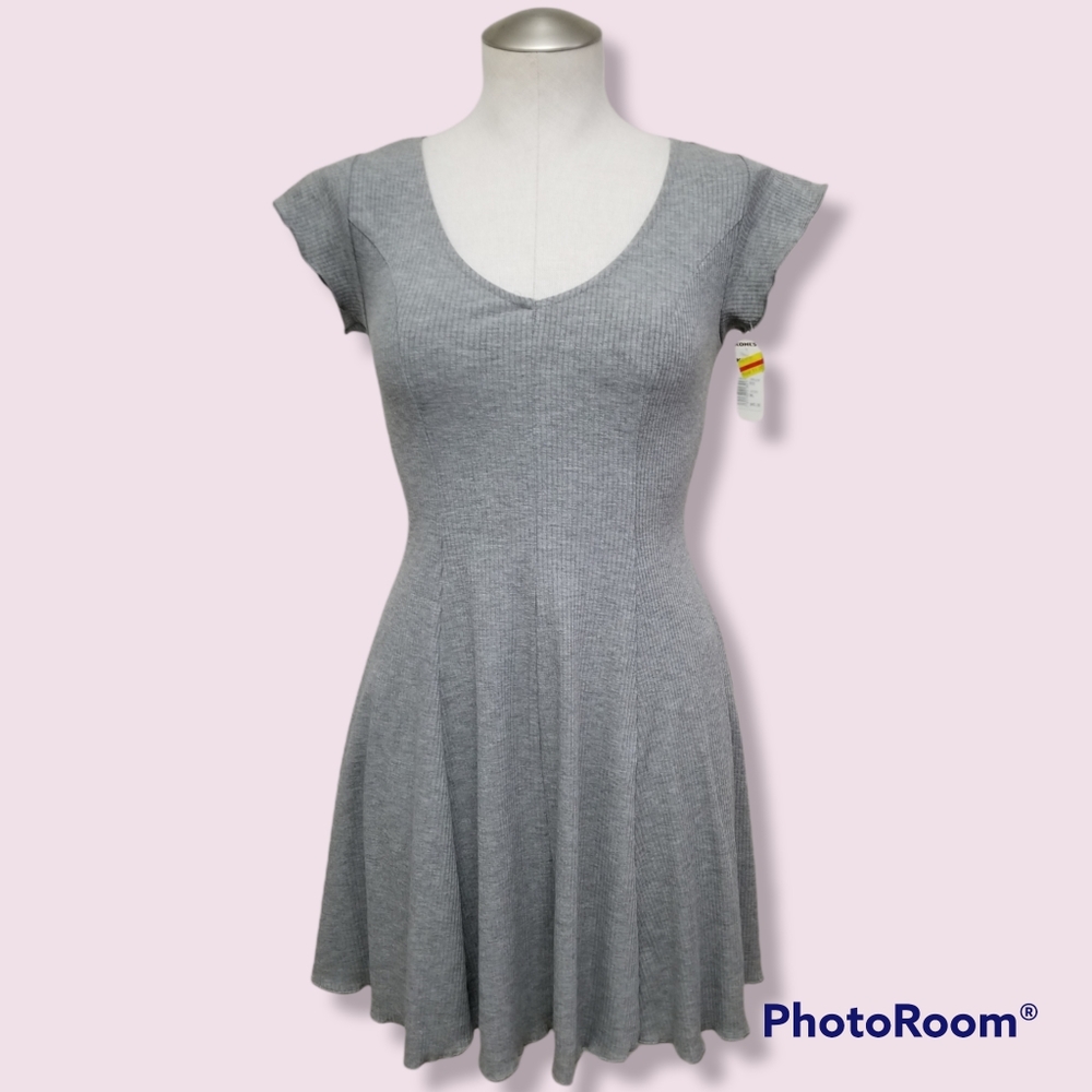 NWT Fit & Flare V-Neck Dress